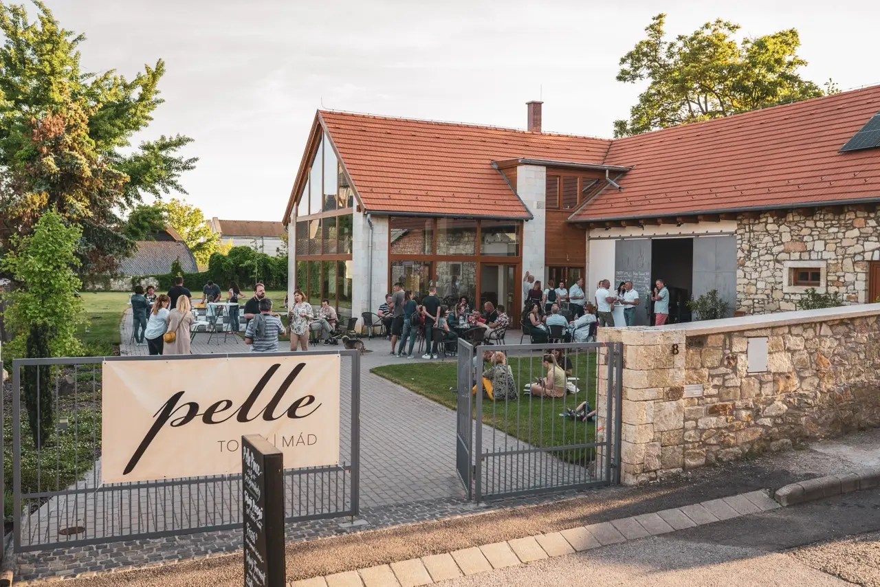 Pelle Pince Pelle Pince