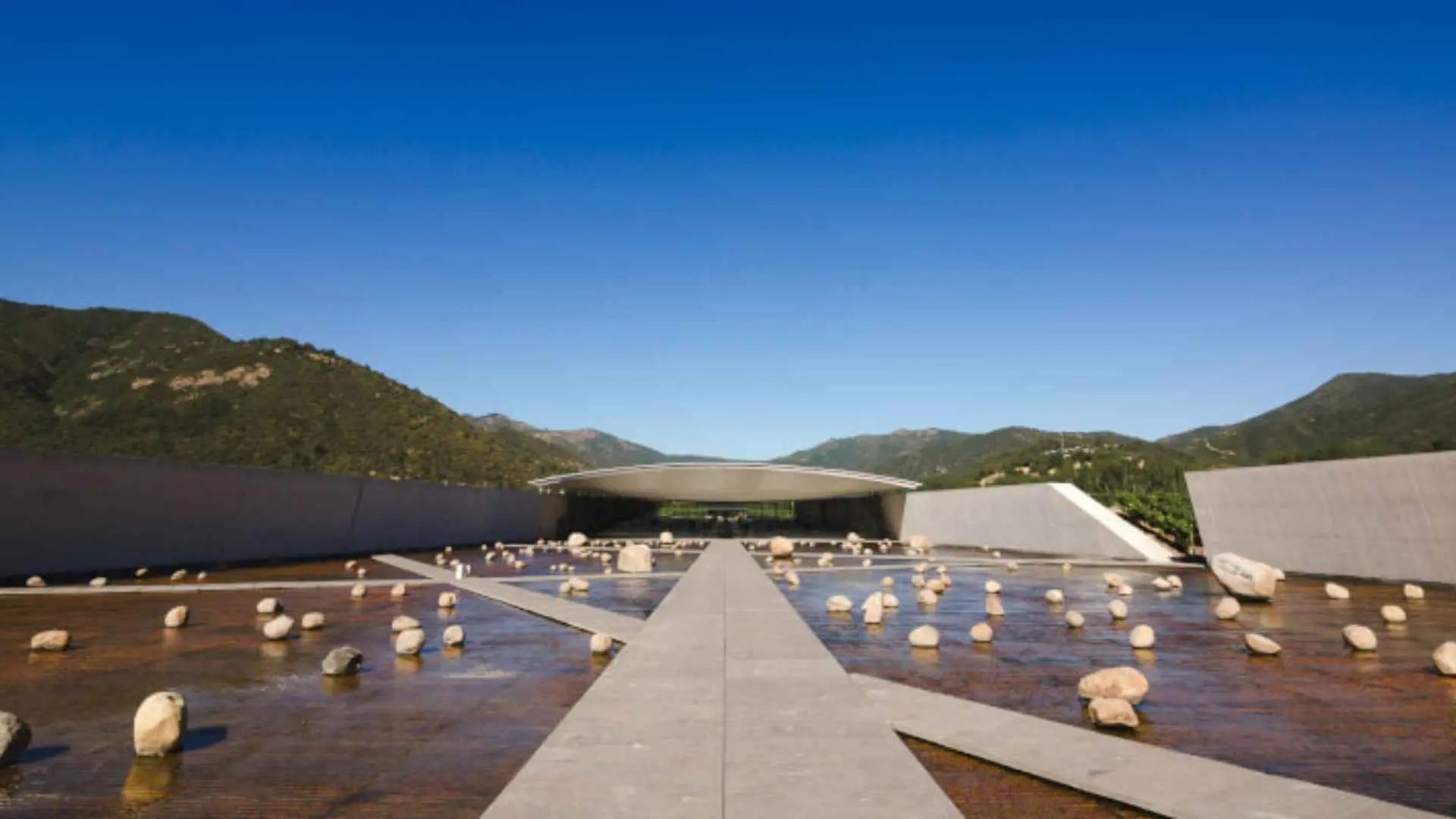 Vik Winery
