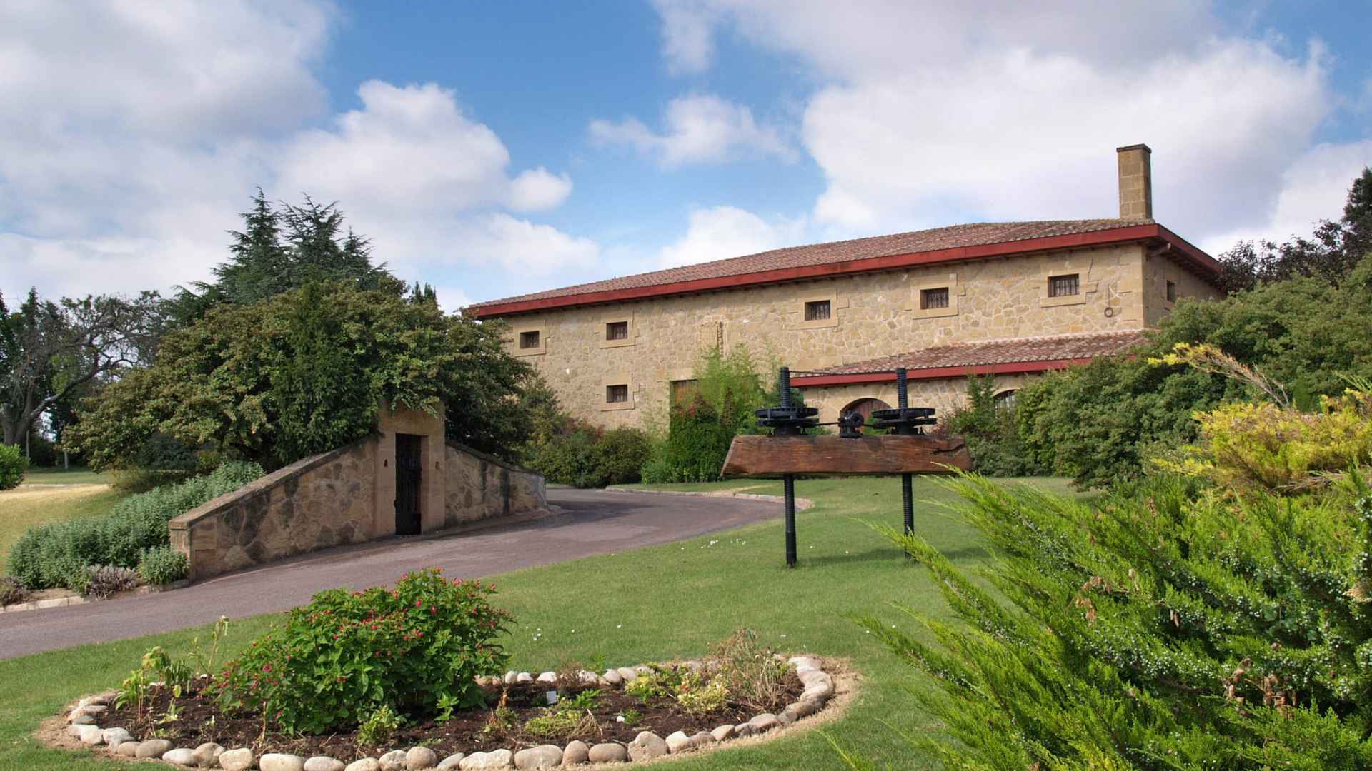 Bodegas Amézola de la Mora