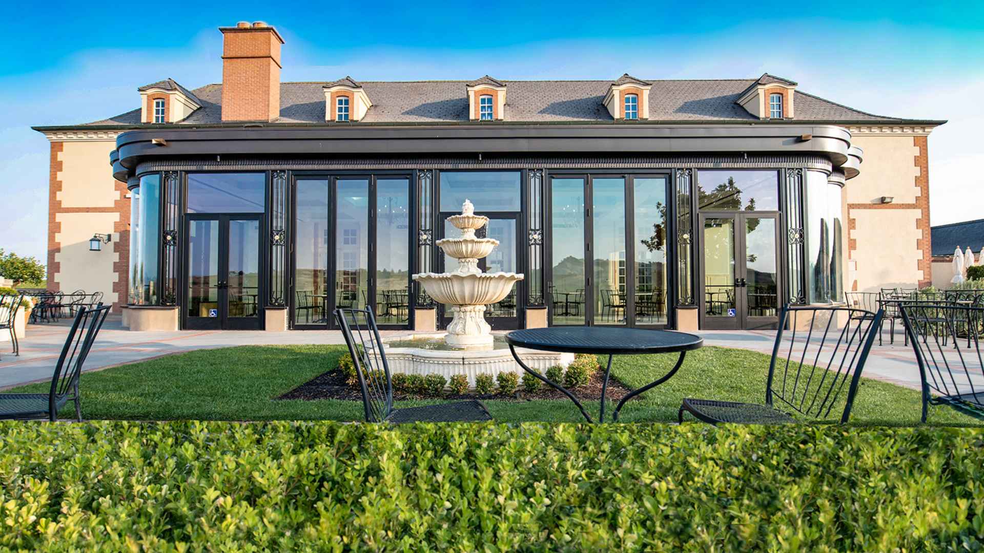 Domaine Carneros Winery
