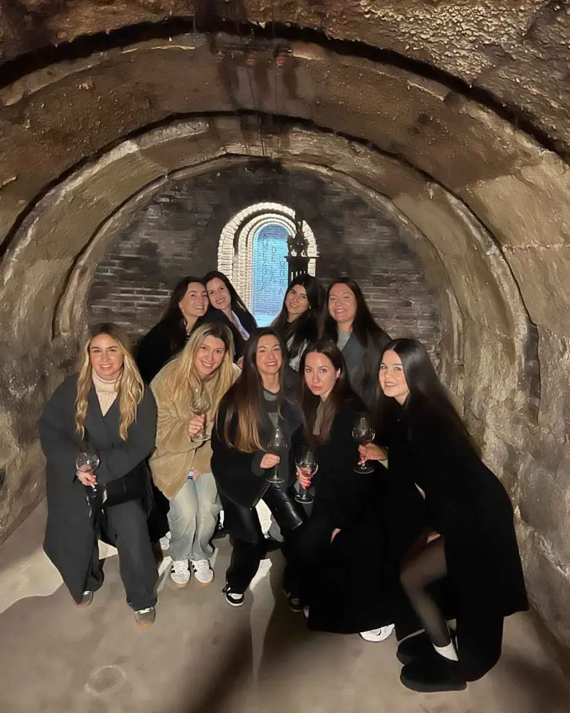 bodegas amézola de la mora private experience cellar.webp