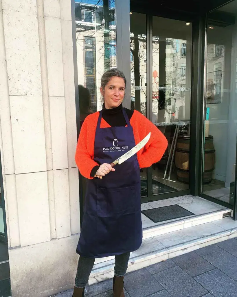 Pol Couronne, Sabering.webp