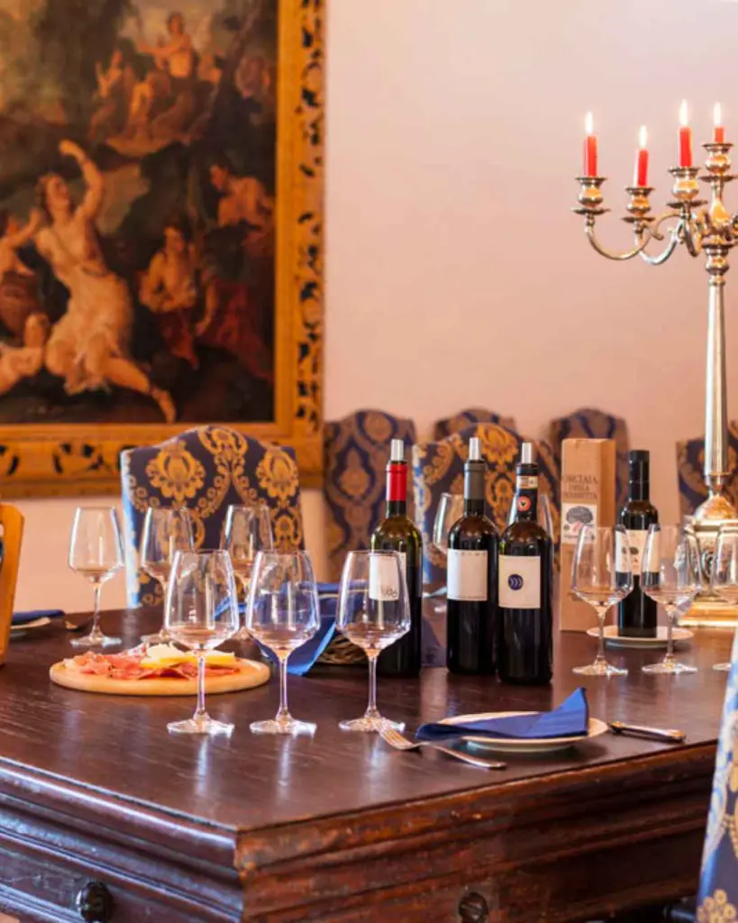 Castello della Paneretta, wine tasting experience.webp