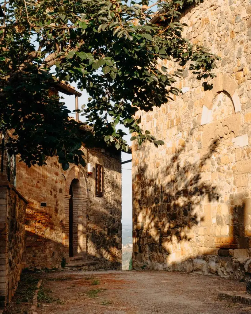 Camigliano, hostoric estate.webp