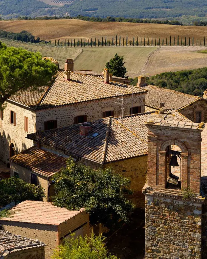 Camigliano, historic winery in Tuscany.webp