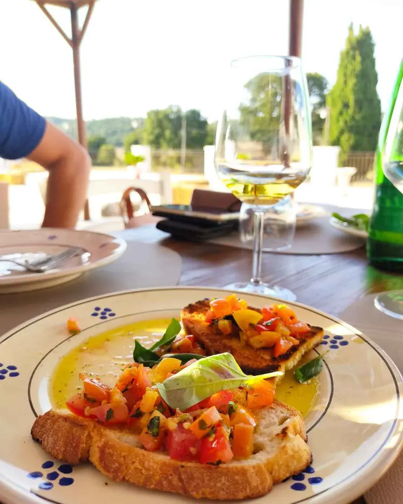 Cantina Masseria Torricella, food and wine pairing.webp