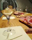 Vina Petrič, wine tasting.webp