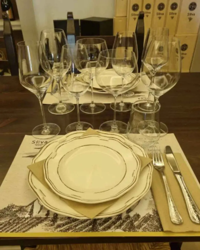 Silva Daskalaki Winery tasting basic.webp