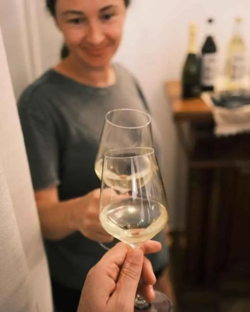 Alagna Vini, white wine tasting.webp