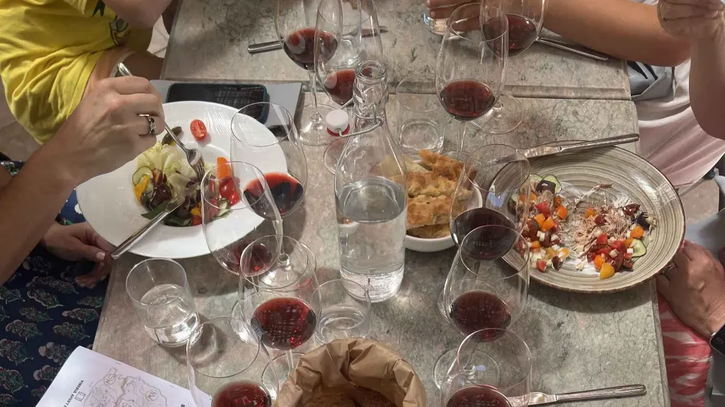 Brunello di Montalcino Wine Tour farm lunch.webp