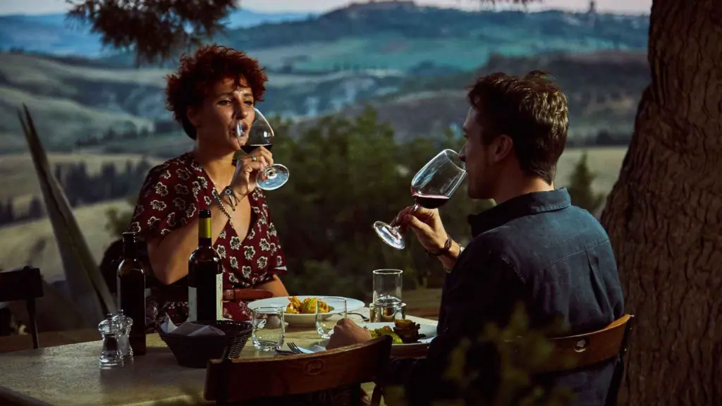 val-d-orcia-brunello-tour-guided-tour-tasting.webp