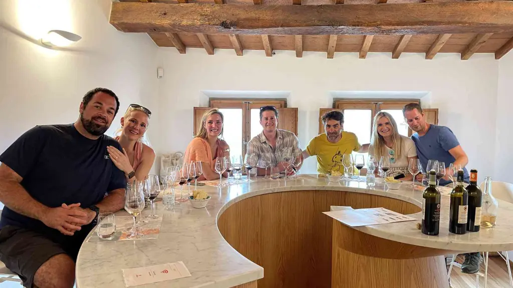 Tasting sustainable organic hiking adventre Chianti.webp