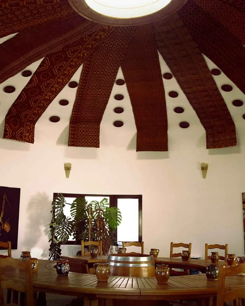 Romania, Crama Oprisor, tasting room.webp