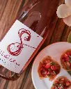 spicy-vines-rose-sonoma-usa.webp