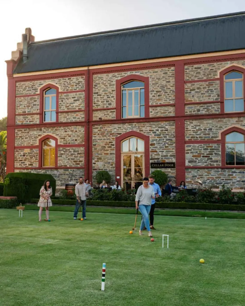 chateau-tanunda-croquet-and-wine.webp