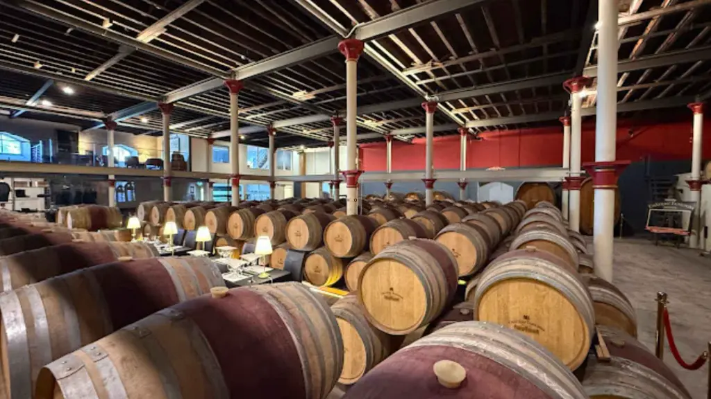australia-barossa-hahndorf-food-and-wine-tour.jpg.webp