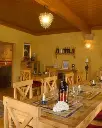 wandraschek-weinmanufaktur-winery-austria-tasting-room.webp