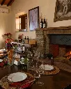 cozy-wine-tasting-tuscany-livorno.webp