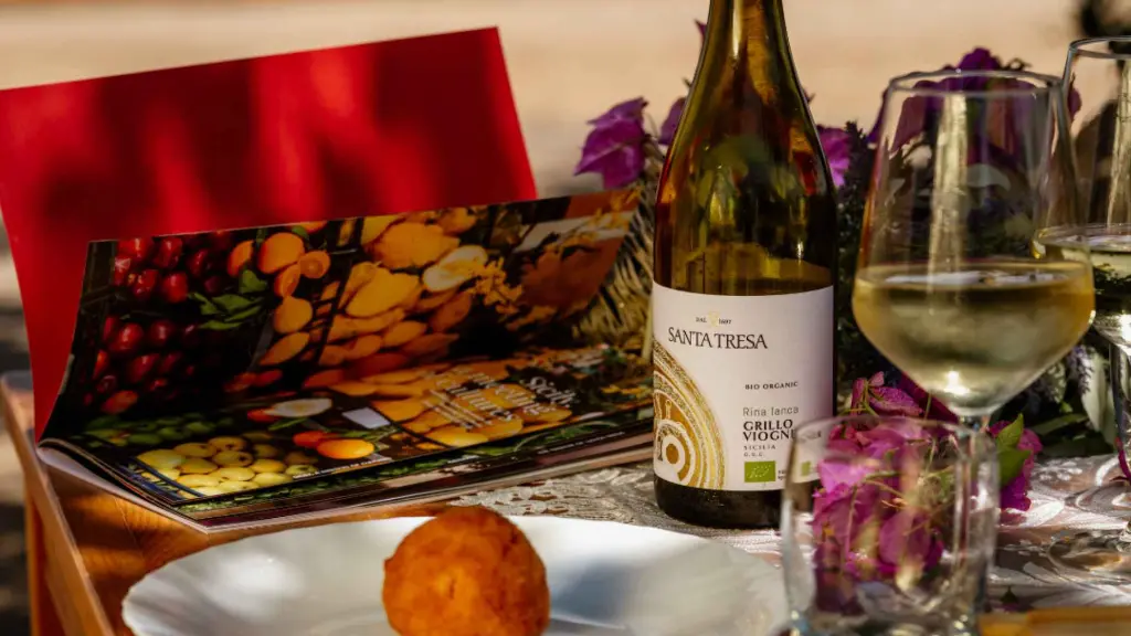 santa-tresa-organic-wines-sicily.webp