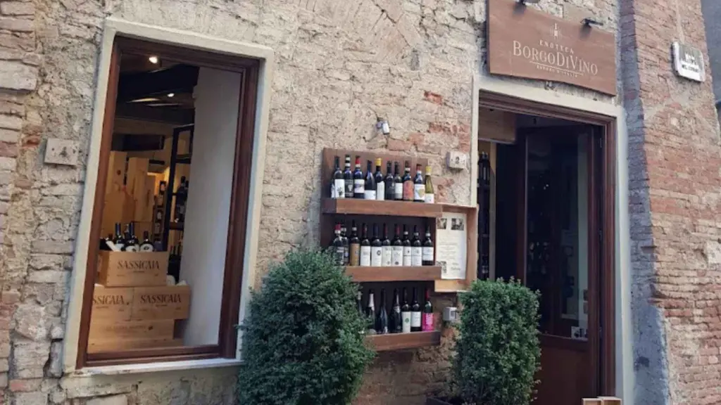 enoteca-borgo-divino-montepulciano-tuscany.webp