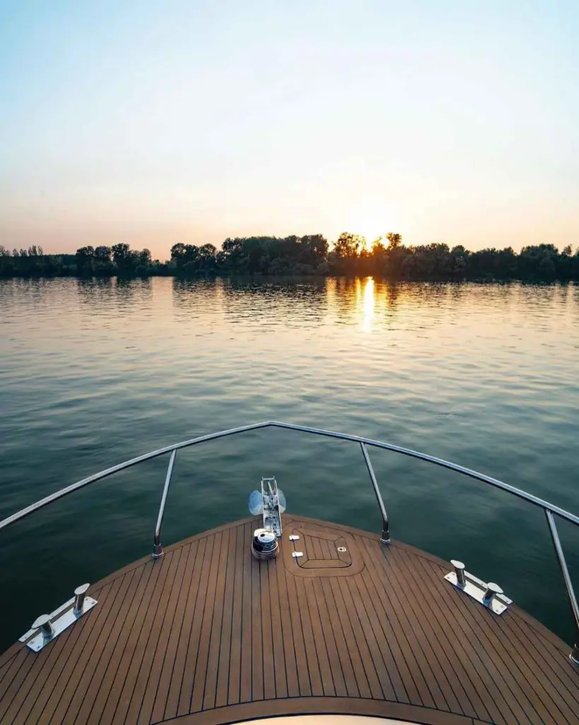 bononia-estate-yacht-danube.webp