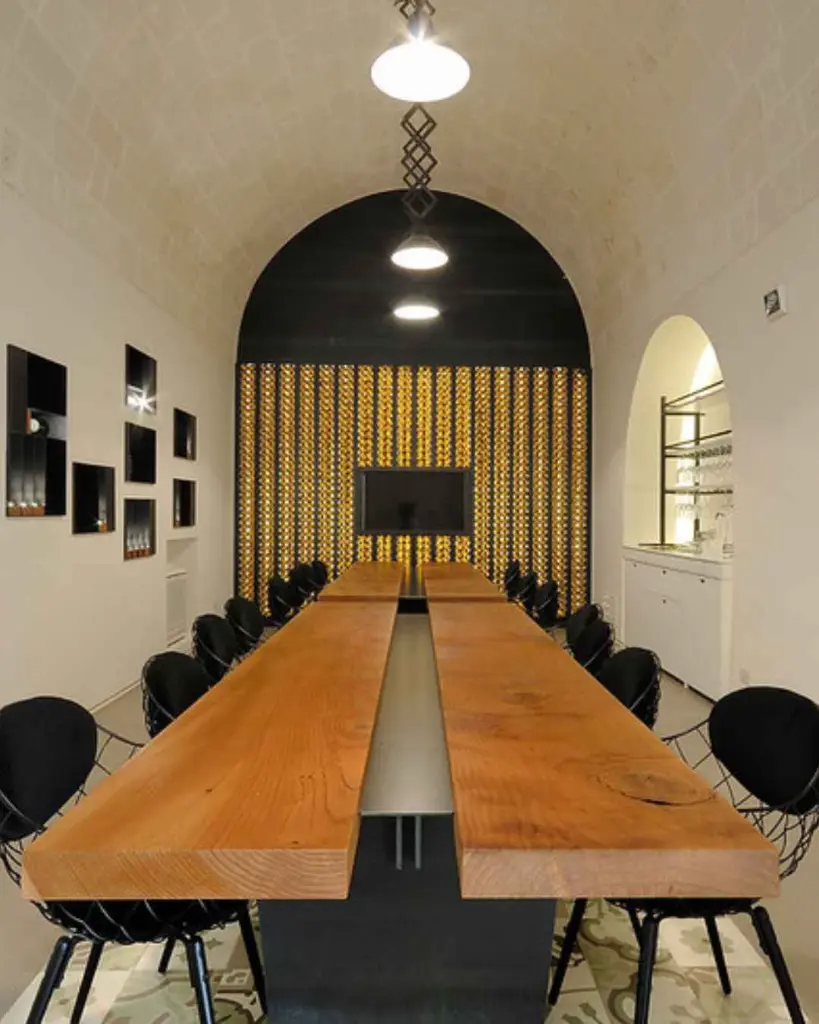 masseria-amastuola-puglia-apulia-tasting-room.webp