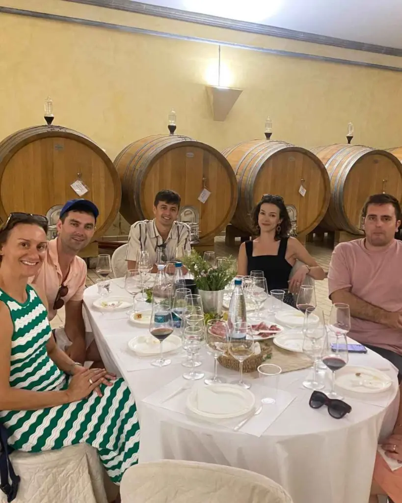 badia-di-morrona-wine-tasting-tuscany.webp