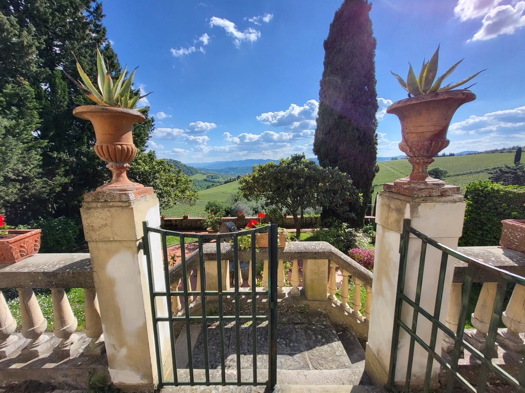 Villa Travignoli - Chianti Rufina Experience