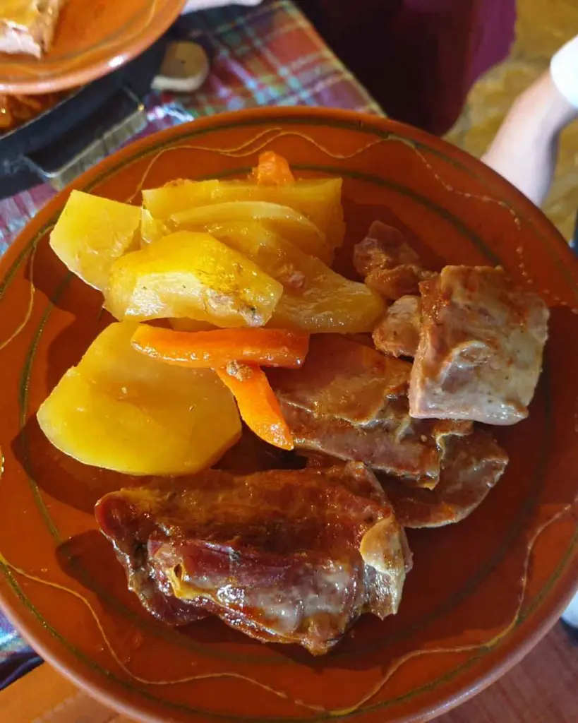 montenegro-kopitovic-winery-local-food.webp
