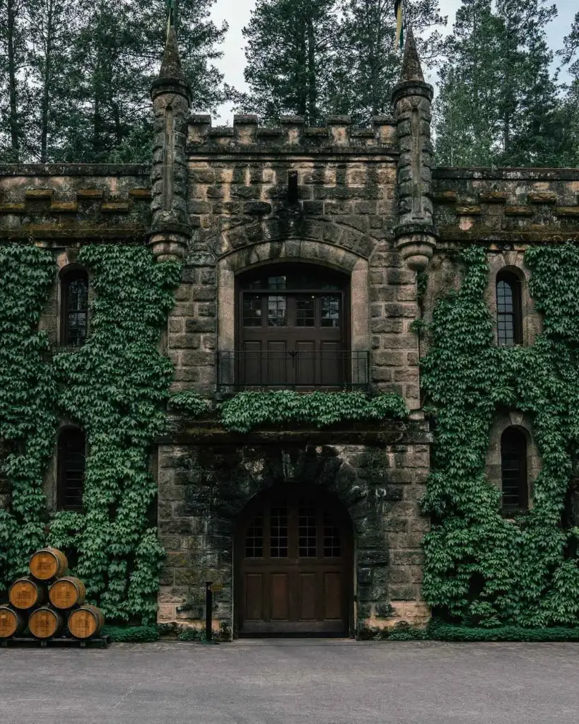 US, California, Napa Valley - Chateau Montelena - A Taste of Montelena