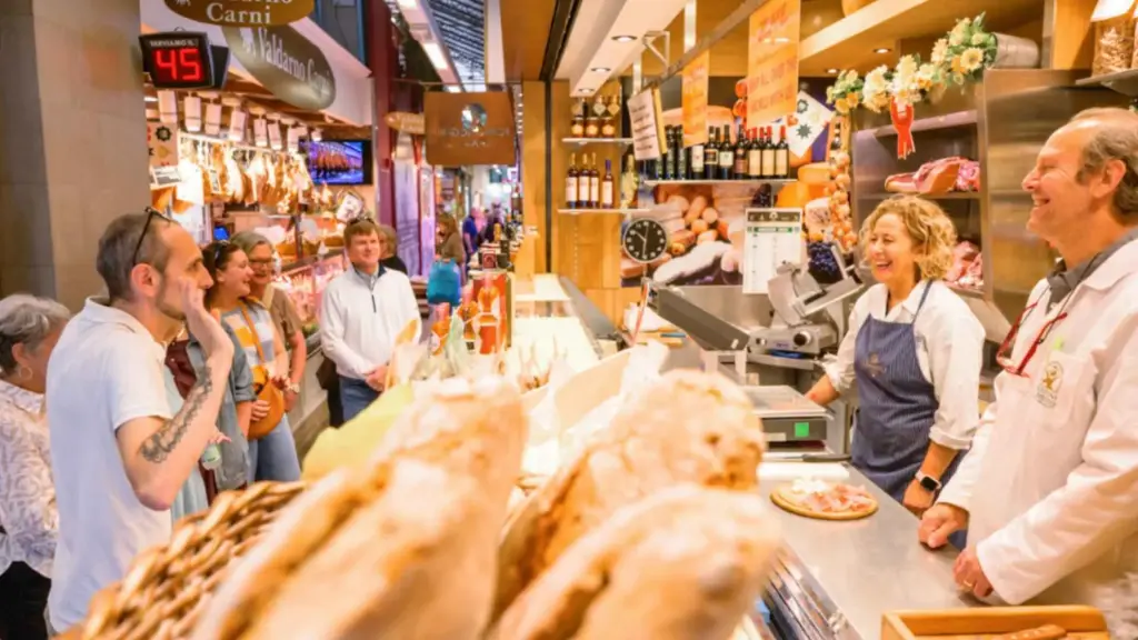 Italy, Tuscany, Chef’s Insights Food Tour: Discover Sant’ambrogio Grocery Market With An Expert Local Chef