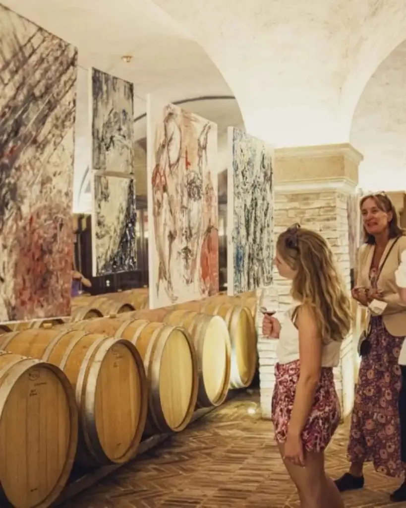 Italy, Tuscany, Poggio del Moro Boutique Winery - Tour And Wine Tasting Signature