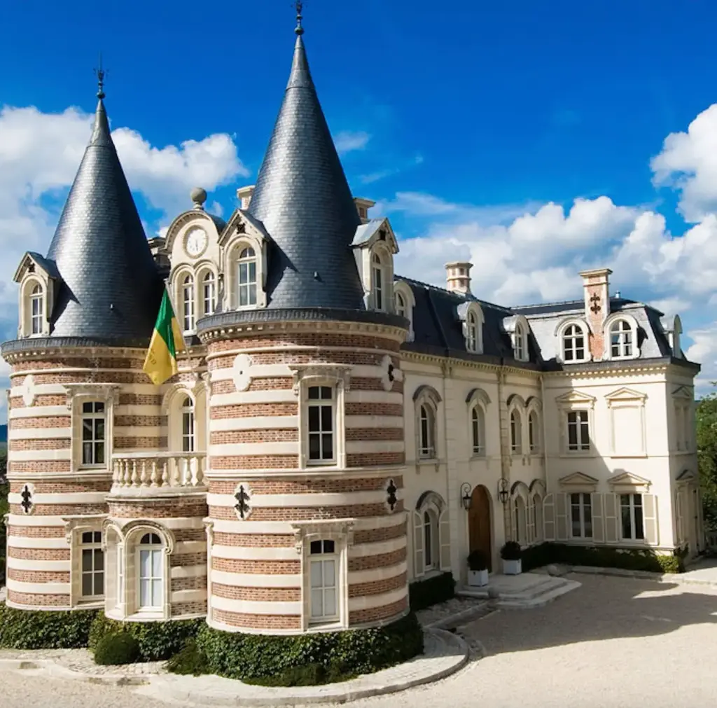 France, Champagne, Château Comtesse Lafond - Visit and tasting in the cellar and in the castle