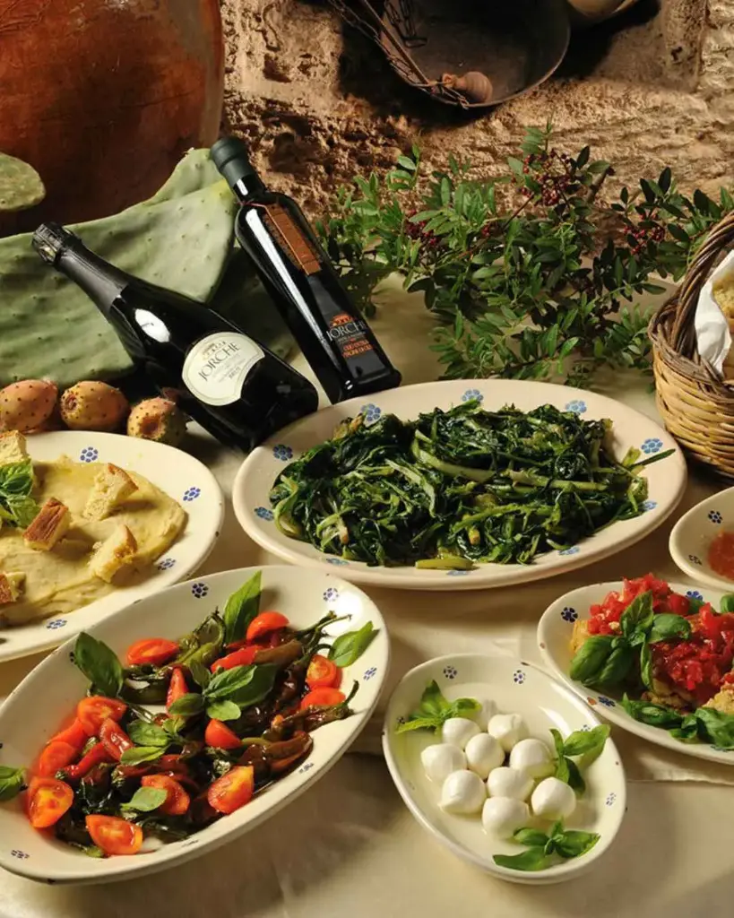 Italy, Apulia, Antica Masseria Jorche - Puglia at the table