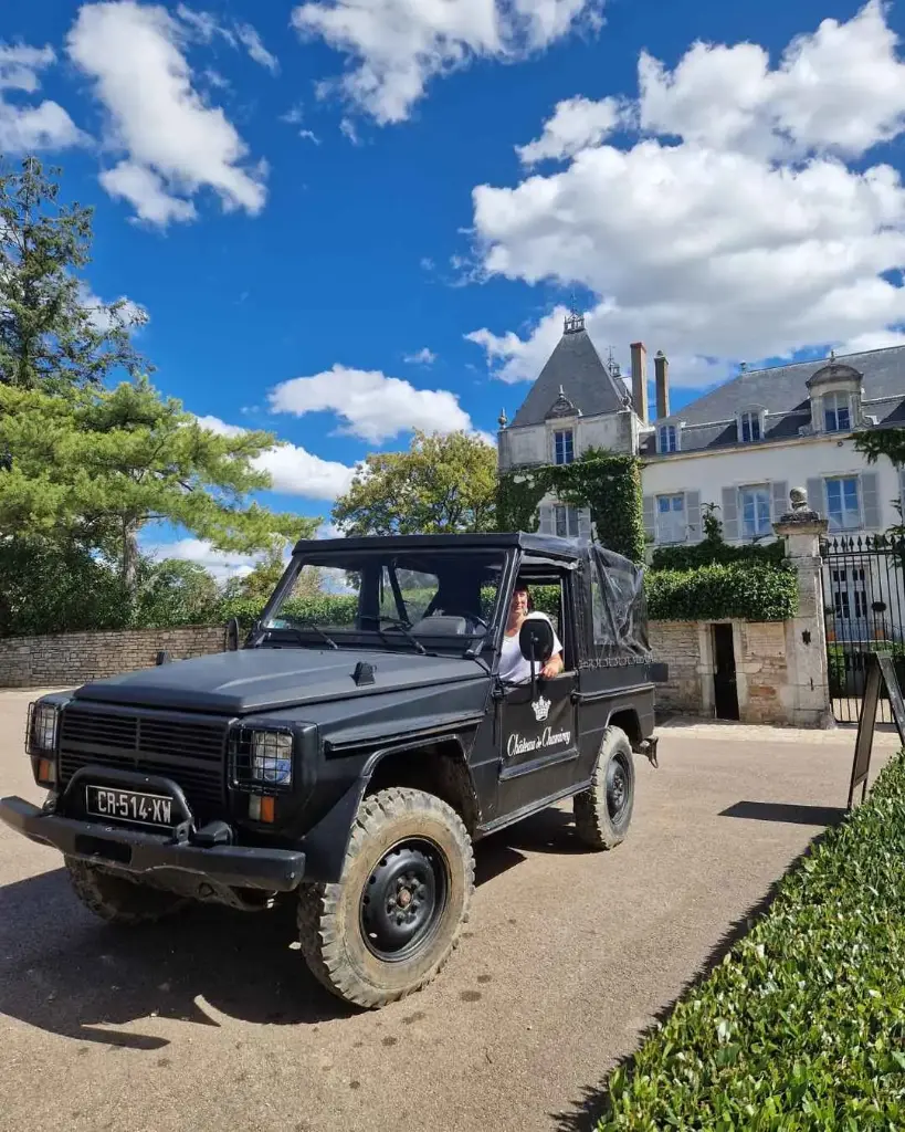 France, Burgundy, Château de Chamirey - Getaway in 4x4 in the heart of the vineyards