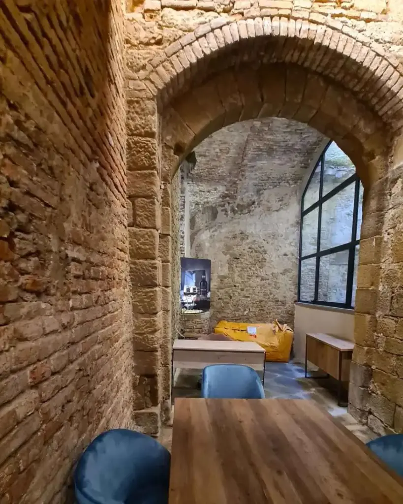 Italy, Tuscany, Borgunto Wine & Oil - Borgunto Wine & Truffle Experience