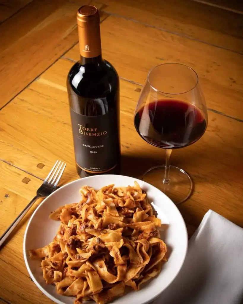 Italy, Umbria, Torre Bisenzio - La Dolce Vita