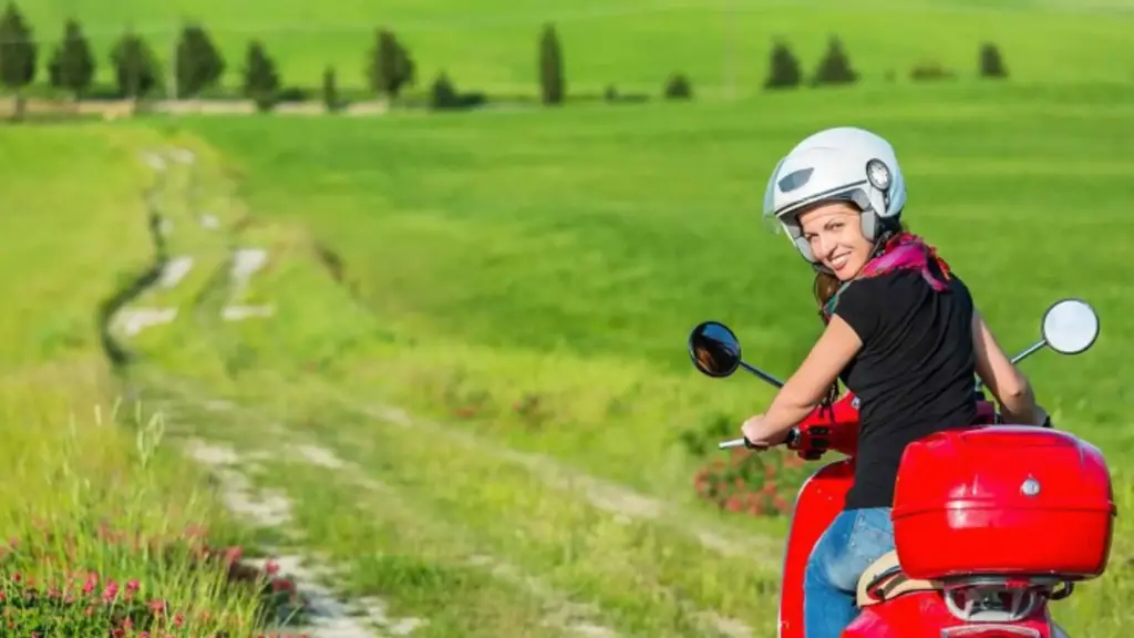 Italy, Tuscany, From Florence - Tuscany By Vespa Small Group Tour