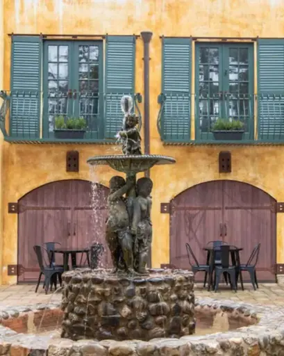 US, California, Napa Valley, Backstage Winery - Backstage Indoor Tasting 