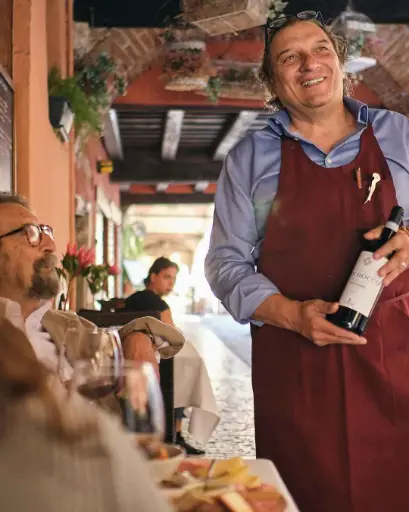 Italy, Veneto, Verona - Wine Tasting Workshop near Juliet's Balcony