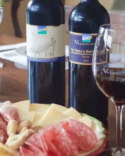 Italy, Tuscany, Tenuta Valdipiatta - Flavours of Tuscany