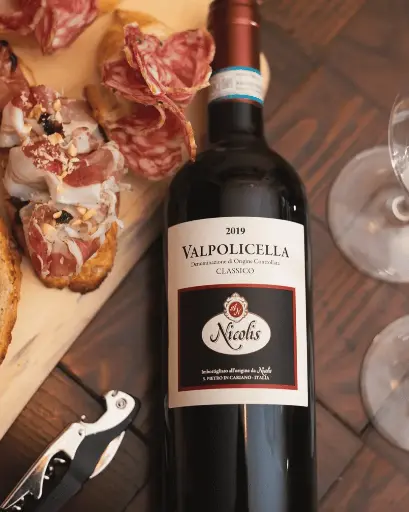 Italy, Veneto, Nicolis Winery - Wine Tour Classic