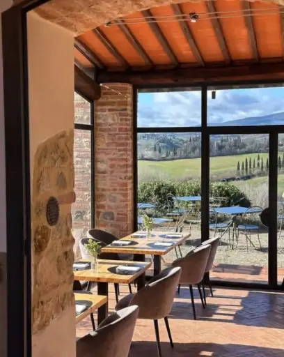 Italy, Tuscany, Mormoraia - Wine and Cuisine