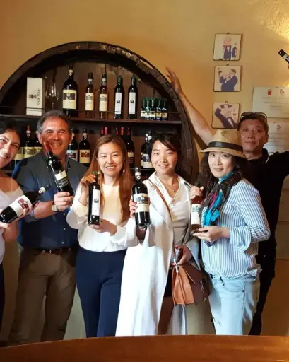 Italy, Tuscany, Casa Sola - Visit the Vineyards, Cellars and Wine & Oil Tasting