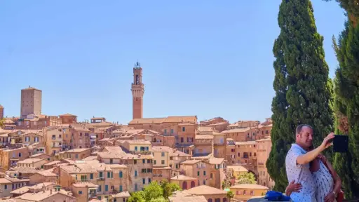Italy, Tuscany, From Florence - Siena, San Gimignano, Monteriggioni & Chianti Wine Region With Wine Tasting