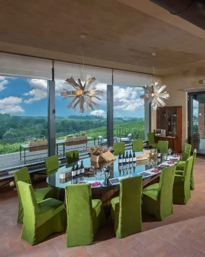 Italy, Piedmont, Dosio Vigneti - Barolo Unveils its secrets